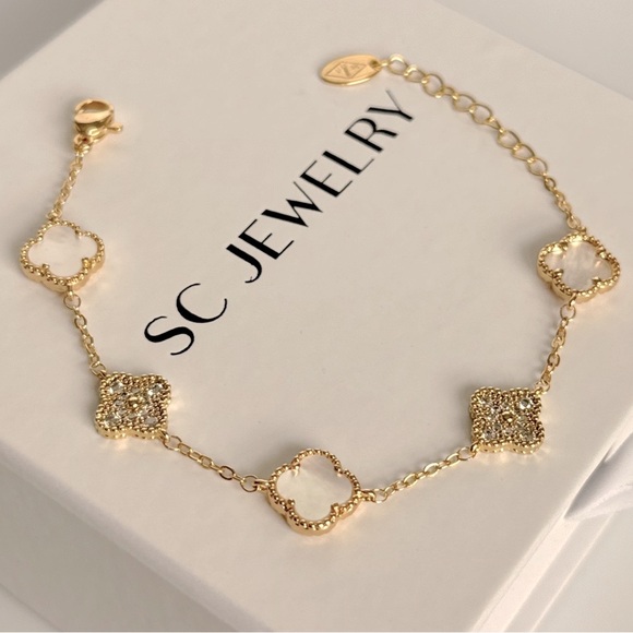 Petite Clover Bracelet Mother of Pearl & Real Zircon Luxury Jewelry - Picture 7 of 11